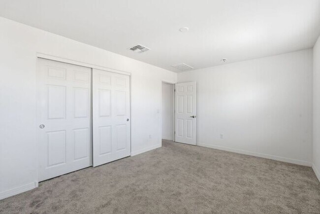 Building Photo - 13184 E Apex Mine Wy