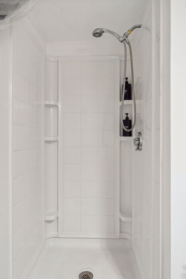 Building Photo - 61 Ocean Blvd