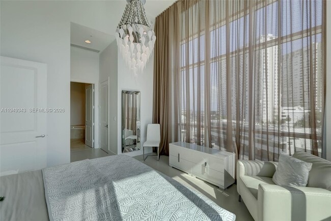 Building Photo - 1 N Ocean Blvd