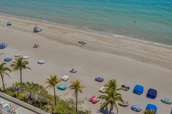 Building Photo - 3430 Galt Ocean Dr