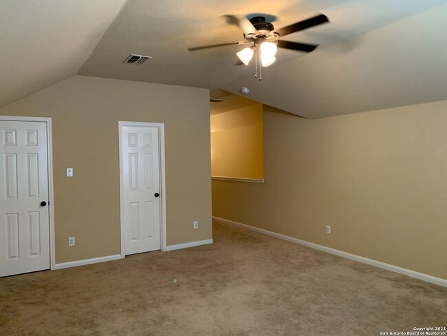 Building Photo - 398 Pecan Meadows