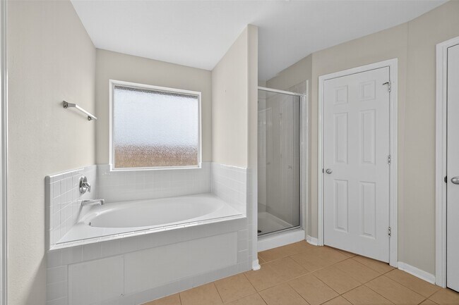 Building Photo - 13206 Barton Meadow Ln