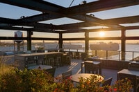 Building Photo - Rye House