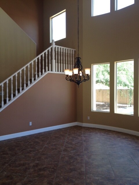 Building Photo - 27701 N Higuera Dr