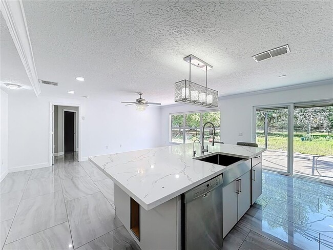 Building Photo - 12844 Oulton Cir