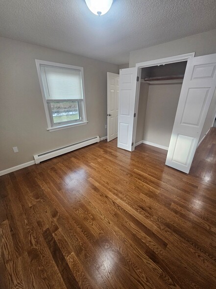 Building Photo - 264 Richards Ave