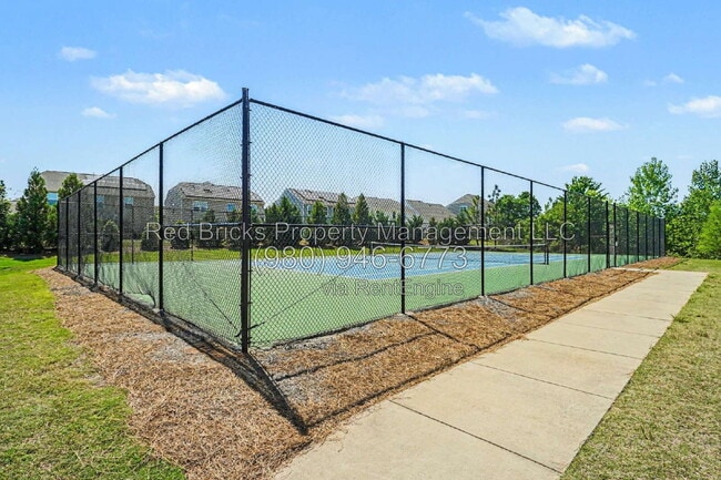 Building Photo - 16110 Winfield Hall Dr