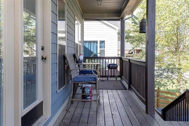 Building Photo - 413 Adalynn Cir