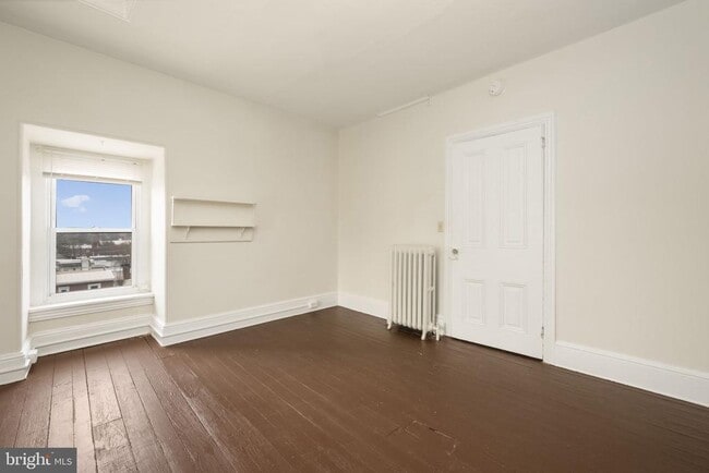 Building Photo - 134 Gay St