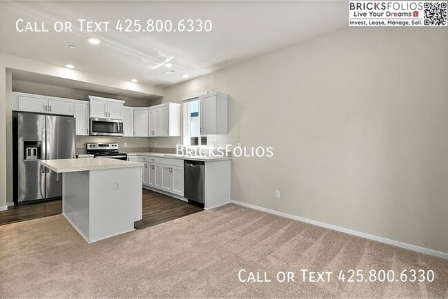 Building Photo - Stunning Lupine at Kitsap Landing in Bremerton