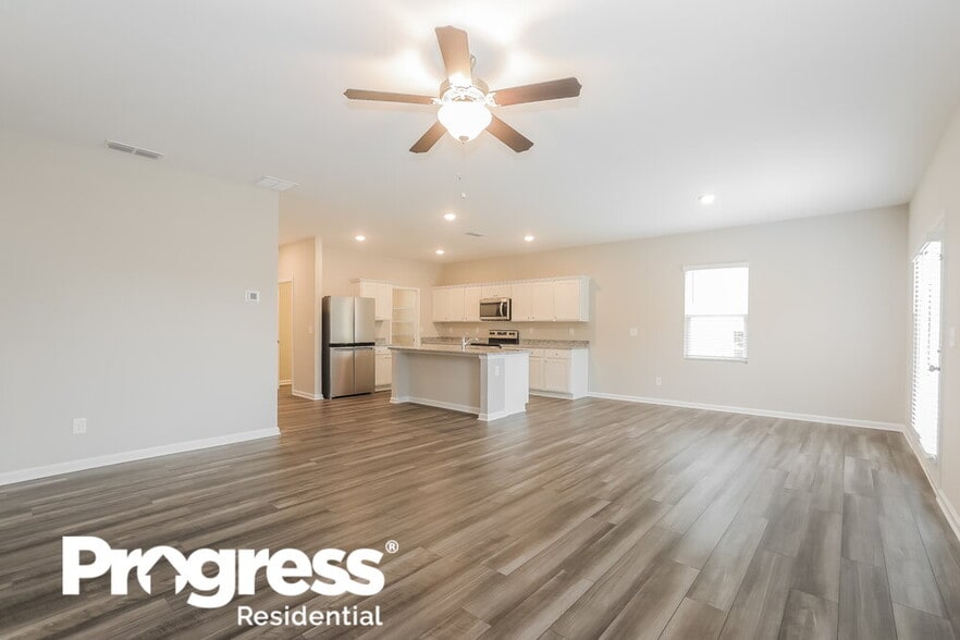 Building Photo - 4064 Kendrick Cir