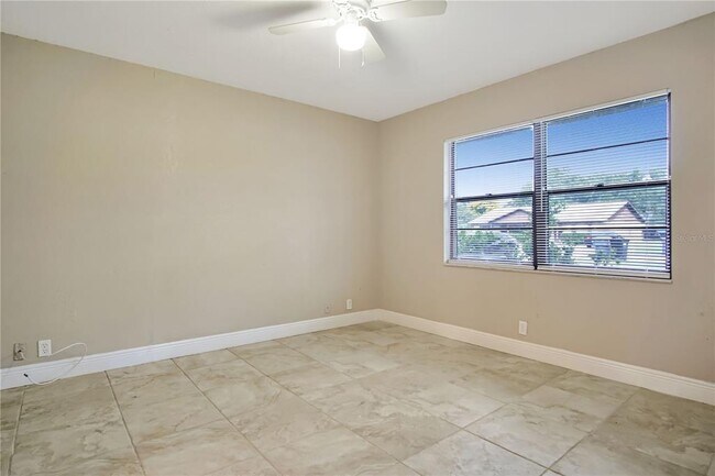 Building Photo - 5607 Struthers Ct