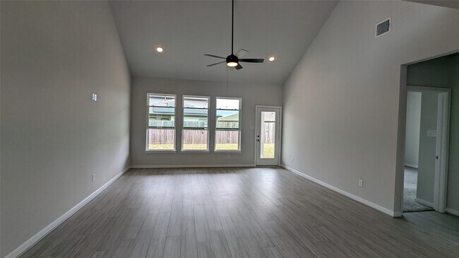 Building Photo - 18606 Albany Bay Ln