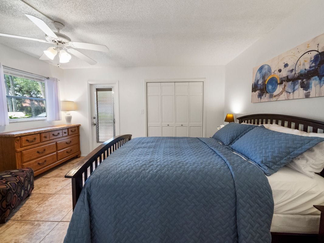 Building Photo - 7400 College Pkwy