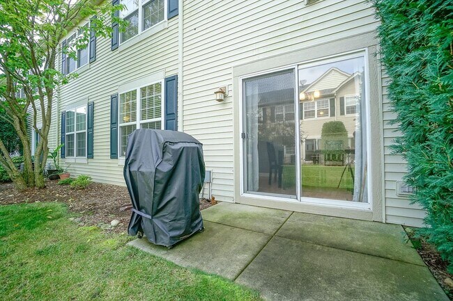 Building Photo - 553 Telluride Dr
