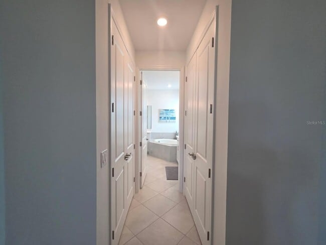 Building Photo - 17370 Jadestone Ct