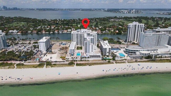 Building Photo - 5401 Collins Ave