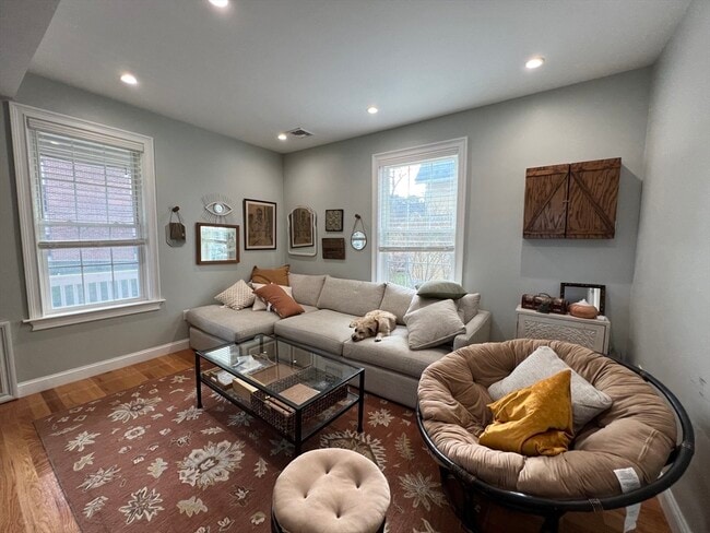 Building Photo - 20 Kenton Rd