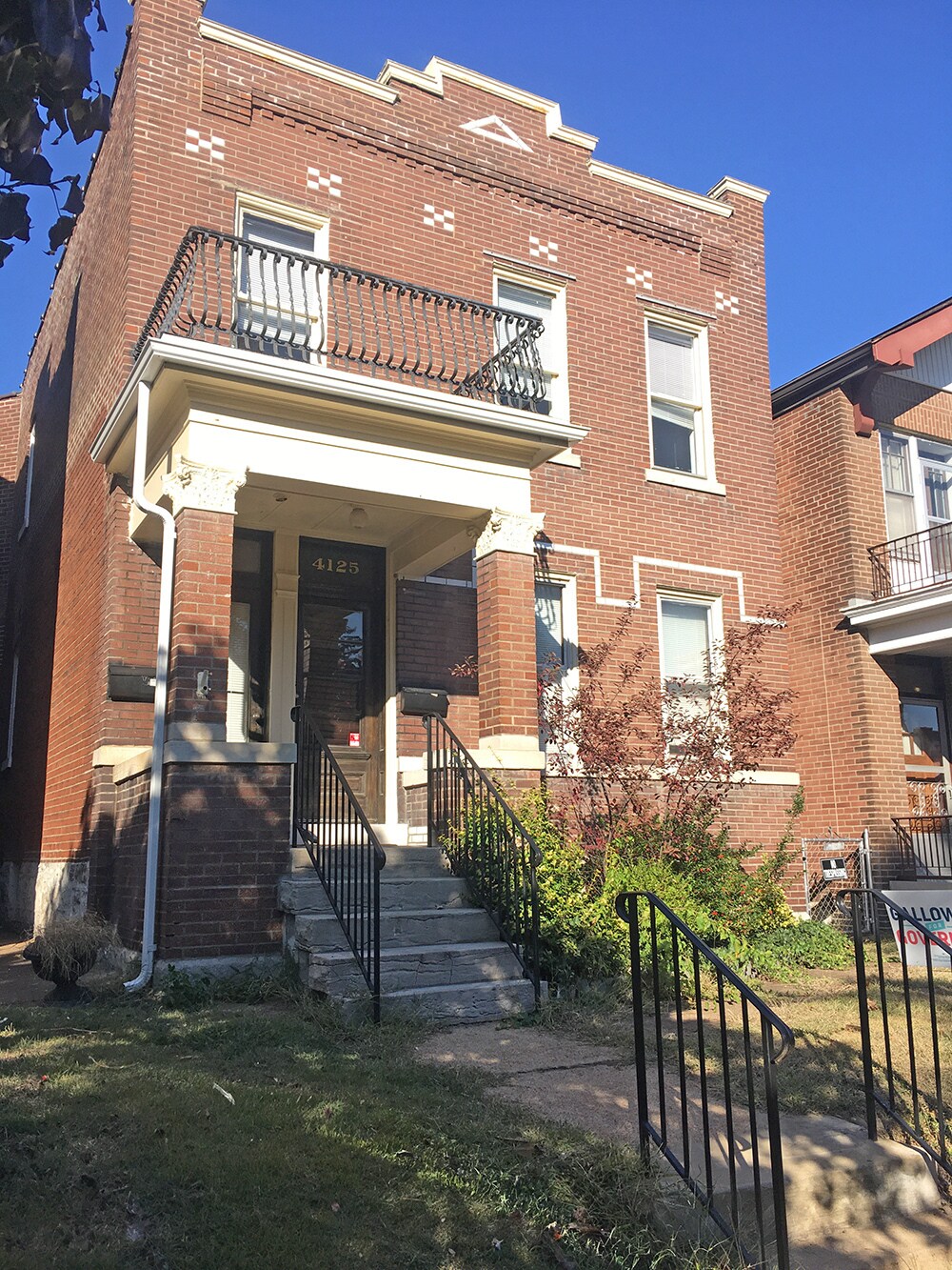 Building - 4125 Juniata St