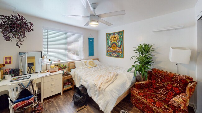 Building Photo - Steps to SDSU!