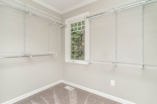 Building Photo - 3Bd/1.75Ba Kirkland Home