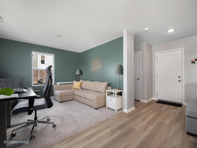 Building Photo - 1080 Bogart St