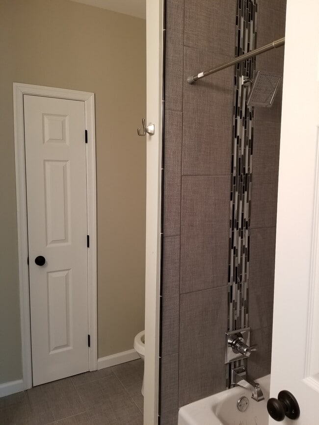 Building Photo - 12905 Alton Square