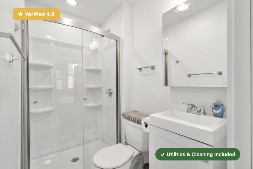 Building Photo - Furnished Bedroom with Private Bath in South Boston