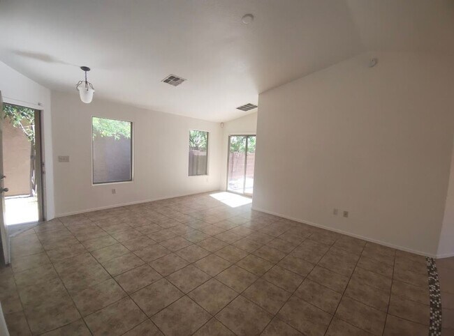 Building Photo - 7856 S Baja Stone Ave
