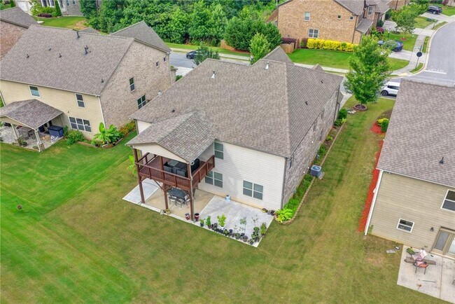 Building Photo - 2205 Copperfield Dr