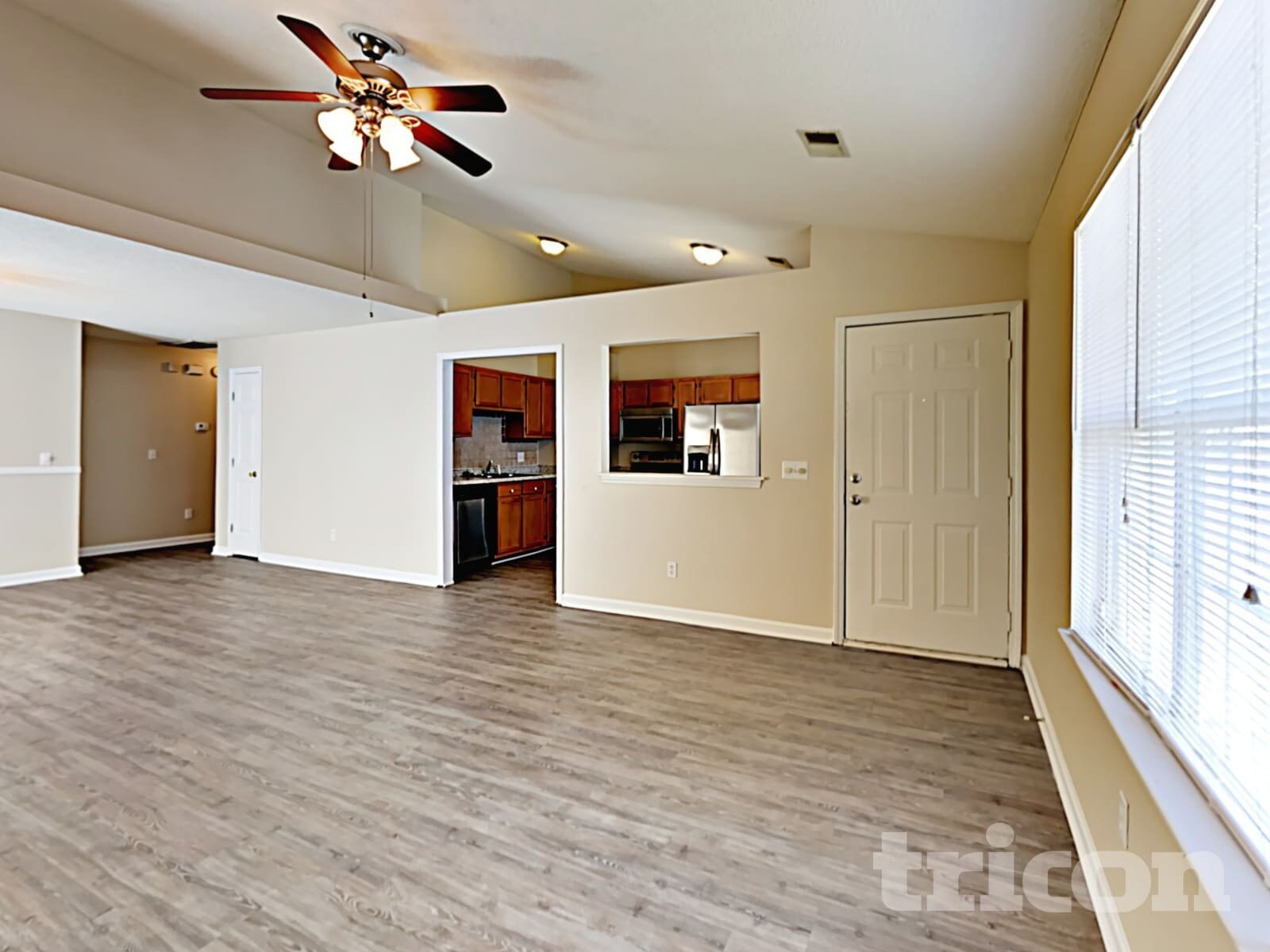 Building Photo - 1310 May Oak Cir