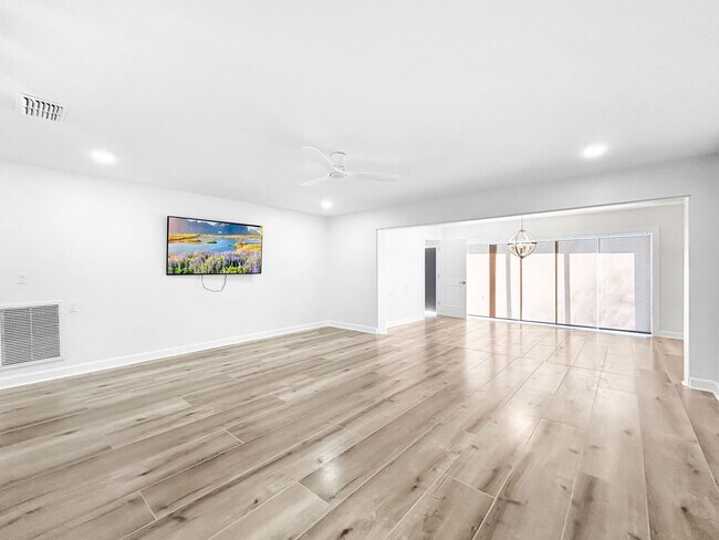 Building Photo - Amazing Indian Rocks Beach Waterfront Rental – Dock, Boat Lift & Garage! 3bed | 2bath