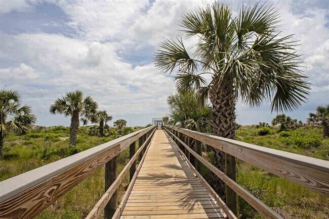 Building Photo - 4250 A1A S