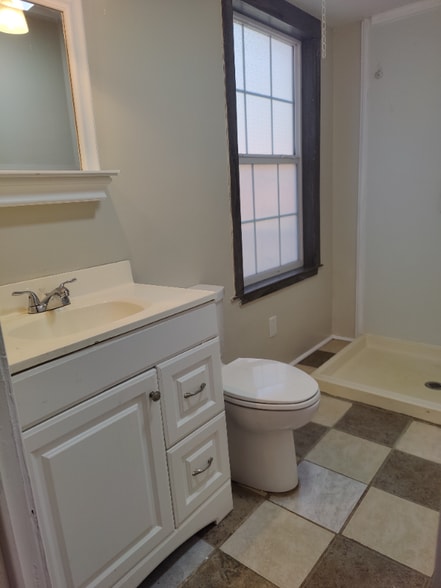 Building Photo - 136 Bunny Trail