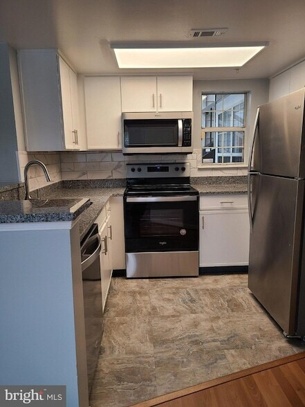 Building Photo - 15619 Easthaven Ct