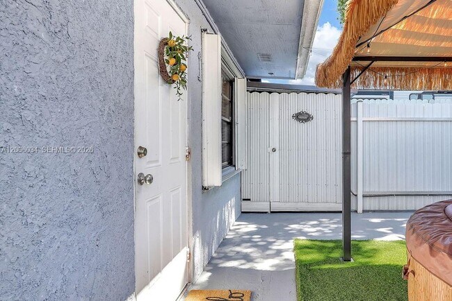 Building Photo - 25420 SW 124th Pl