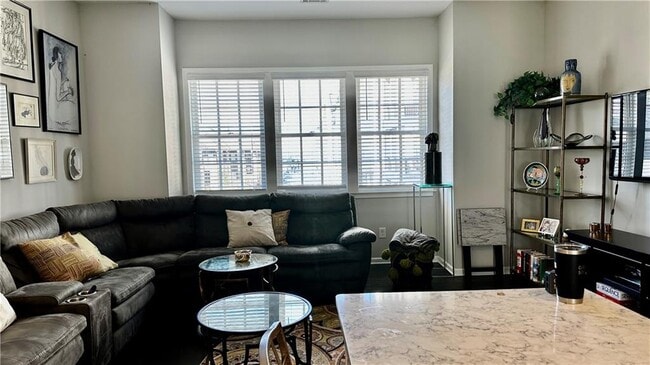 Building Photo - 6428 Canopy Dr