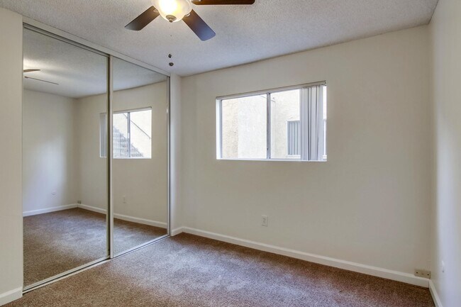 Building Photo - Remodeled 3 Bed/ 2 Bath Clairemont Mesa