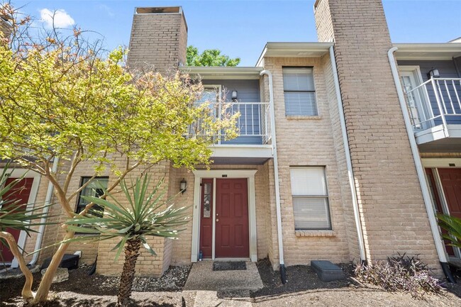 Primary Photo - 810 Banister Ln
