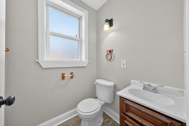 Building Photo - 4102 Nebraska Ave