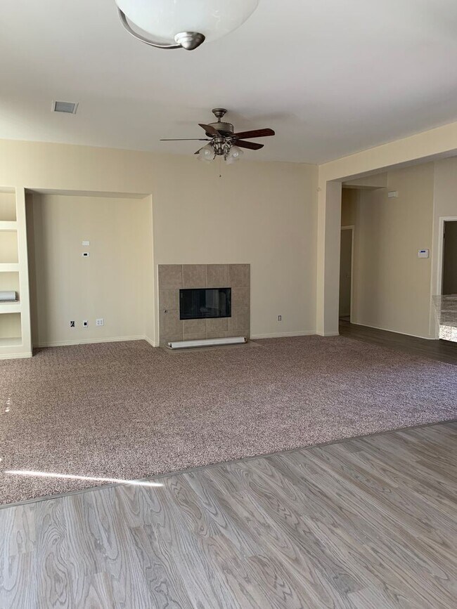 Building Photo - AVAILABLE NOW $200 off First Month Rent