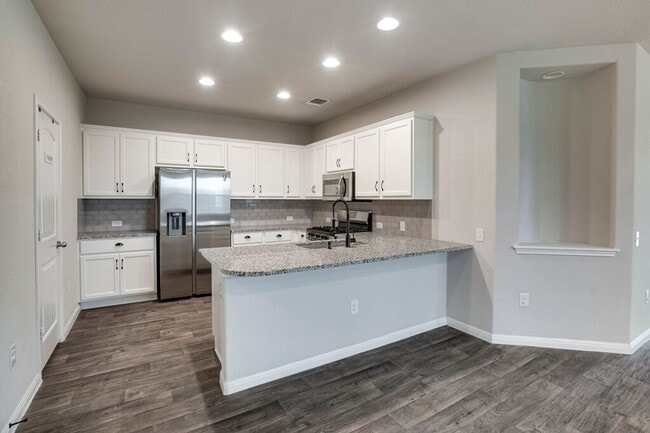 Building Photo - 14201 Handel Dr
