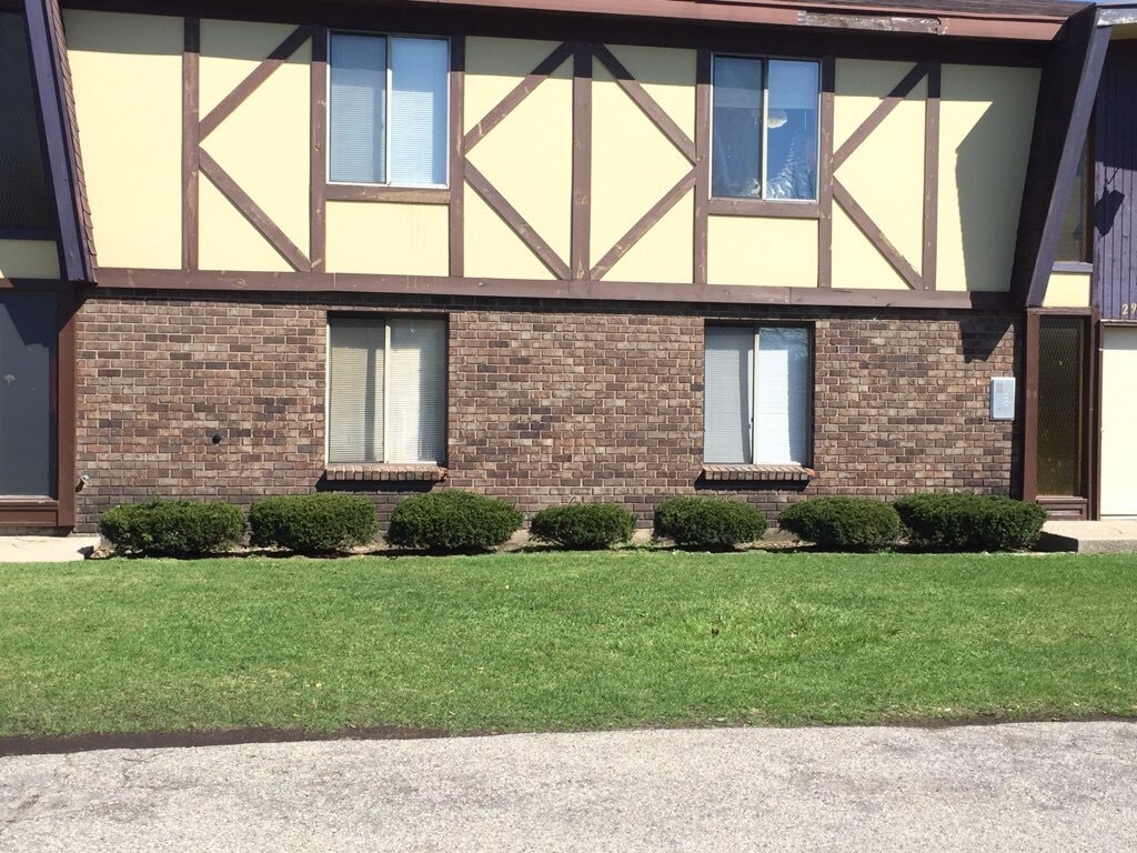 Stonegate - 2910 Gardentown Dr SW