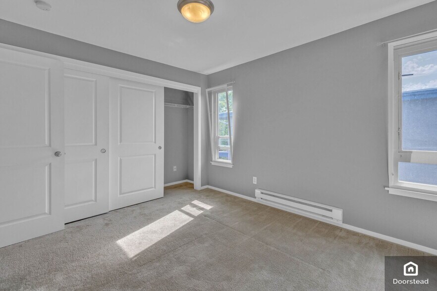 Building Photo - 5501 11th Ave NW