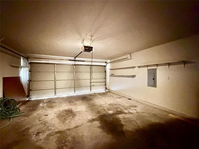 Building Photo - 1302 E Old Knoll Dr
