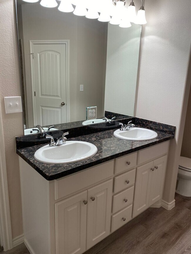 Building Photo - Beautiful Brand New Tim Roten Custom Brick...