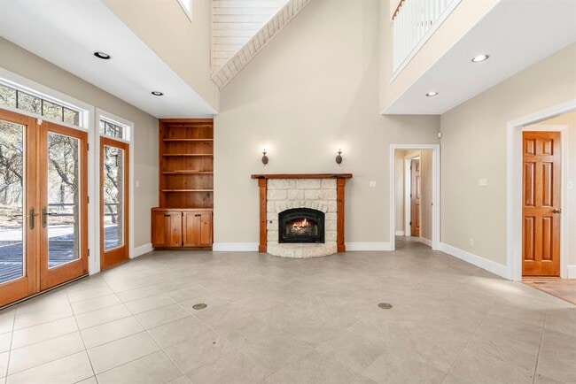 Building Photo - 310 Co Rd 317