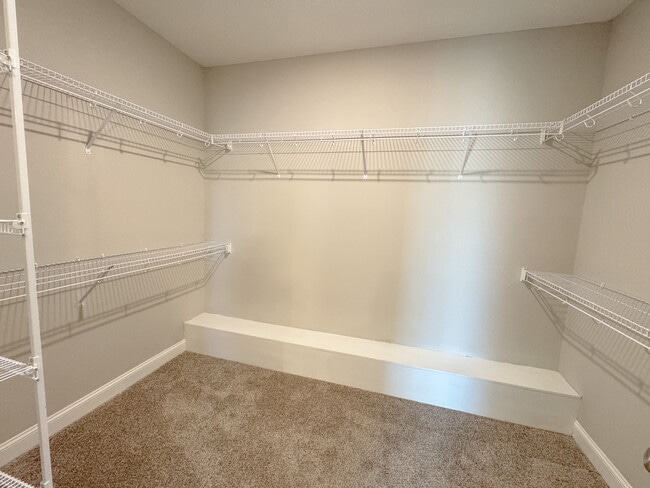 Building Photo - 312 Old Rockdale