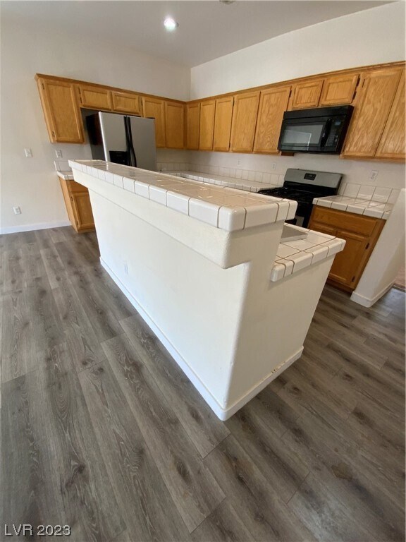 Building Photo - 330 John Henry Dr