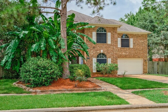 Building Photo - 215 Sunset Ridge Dr